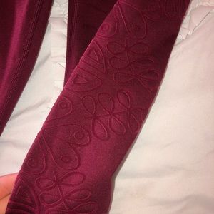 Maroon aerie leggings